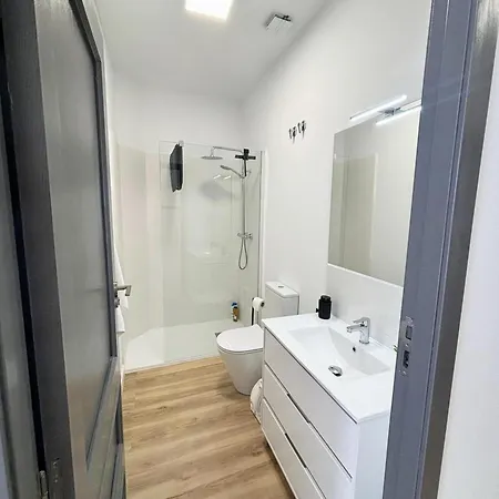 Catapiro - Confort Elegante Y Exclusivo En El Corazon De La Ciudad Apartment Ourense