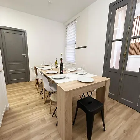 Catapiro - Confort Elegante Y Exclusivo En El Corazon De La Ciudad Ourense